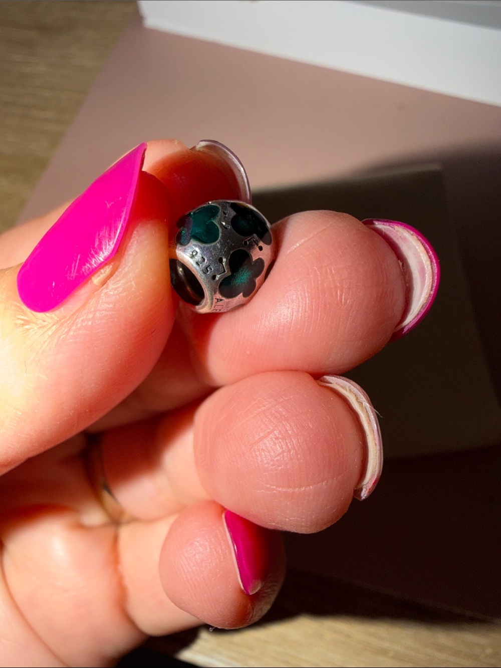 Pandora 925 Silver Green Clover Accent Charm - Picture 4 of 4